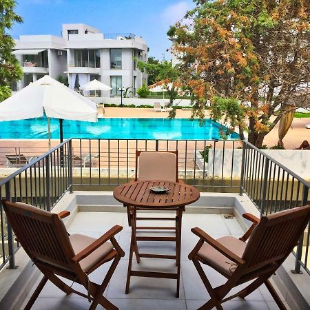 Milos Park Home - Alsancak Karavas  Экстерьер фото